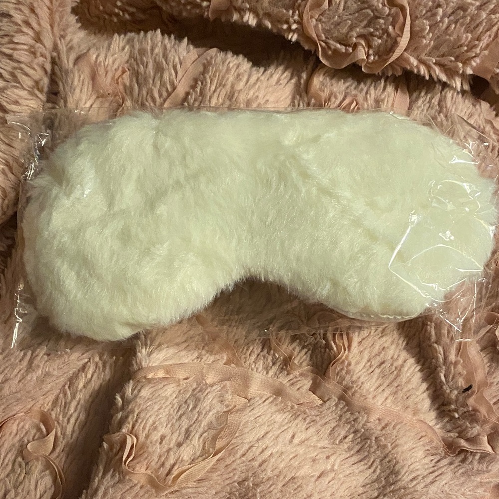 Victoria's Secret Cream Sleep Mask